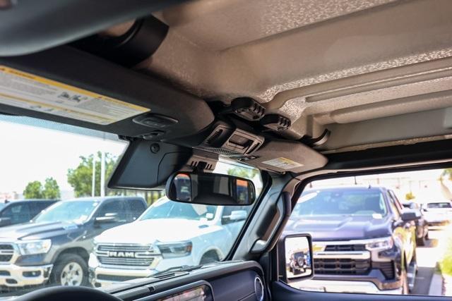 new 2025 Jeep Gladiator car, priced at $47,793