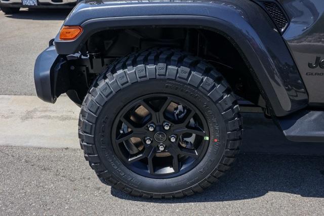 new 2025 Jeep Gladiator car, priced at $47,793