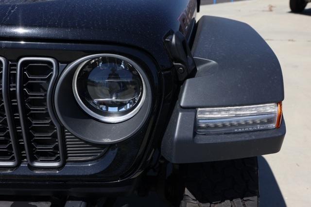 new 2025 Jeep Wrangler car, priced at $55,452