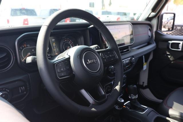 new 2025 Jeep Gladiator car, priced at $58,390