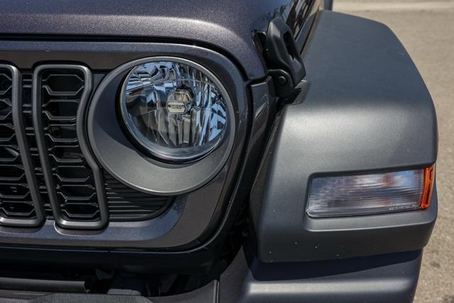 new 2025 Jeep Wrangler car, priced at $41,345