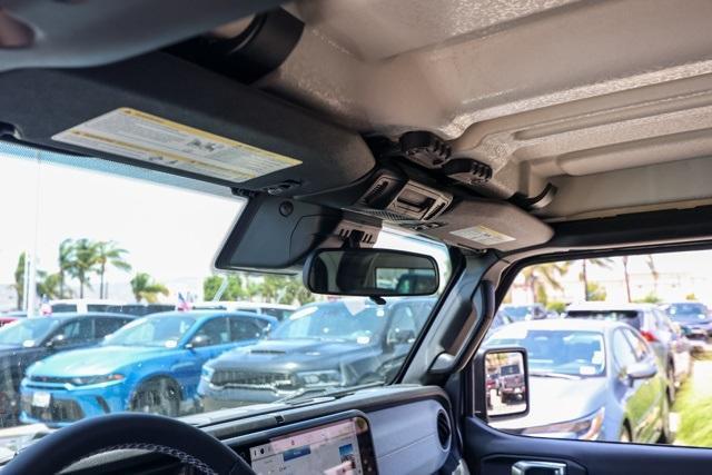 new 2025 Jeep Wrangler car, priced at $41,345