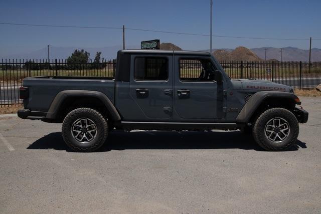 new 2024 Jeep Gladiator car, priced at $58,374