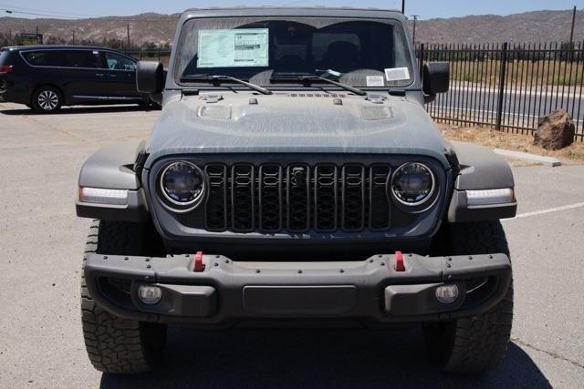 new 2024 Jeep Gladiator car, priced at $58,374