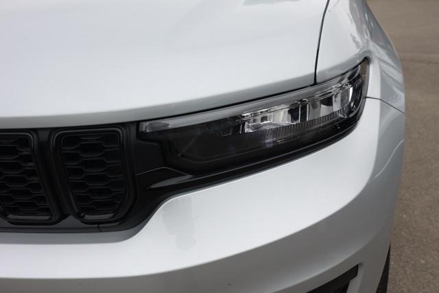new 2025 Jeep Grand Cherokee L car, priced at $40,675
