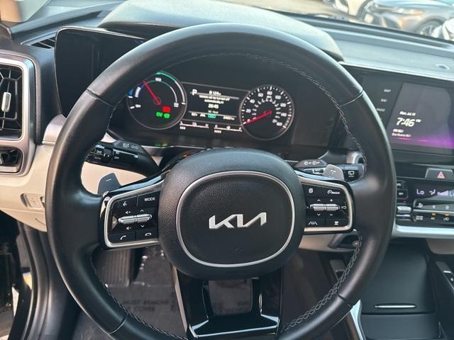 used 2023 Kia Sorento Hybrid car, priced at $32,904