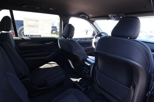 new 2025 Jeep Grand Cherokee L car, priced at $35,425