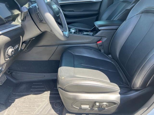 used 2023 Jeep Grand Cherokee L car, priced at $30,716