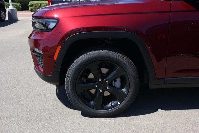 new 2025 Jeep Grand Cherokee car, priced at $47,546