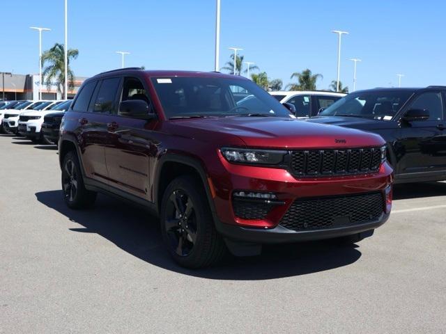 new 2025 Jeep Grand Cherokee car, priced at $47,546
