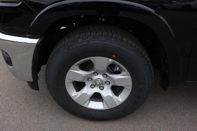 new 2025 Ram 1500 car, priced at $47,007