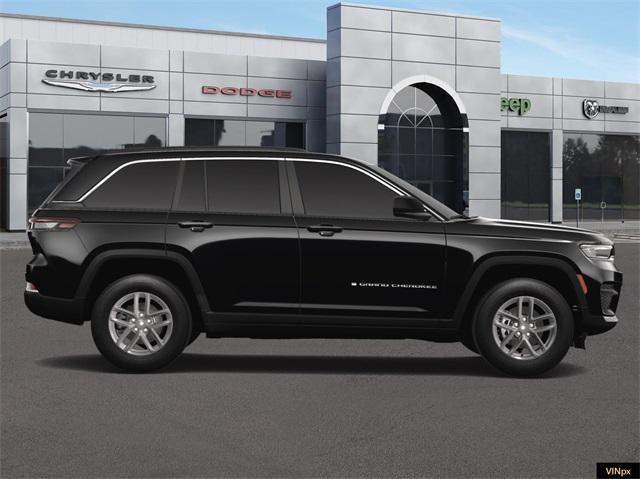 new 2025 Jeep Grand Cherokee car, priced at $43,970