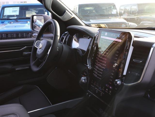 new 2025 Jeep Wrangler car, priced at $39,662
