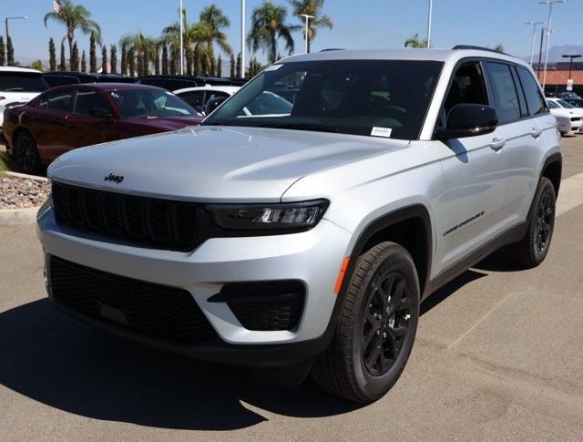 new 2024 Jeep Grand Cherokee car, priced at $41,530