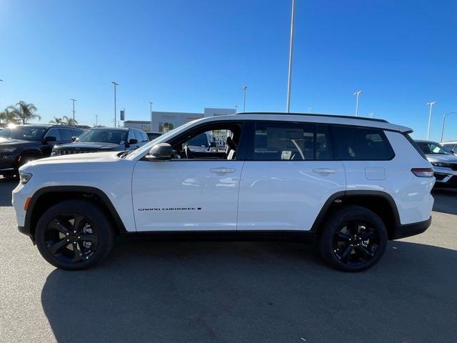 new 2025 Jeep Grand Cherokee L car, priced at $52,465