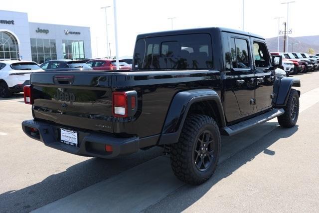 new 2025 Jeep Gladiator car, priced at $47,285