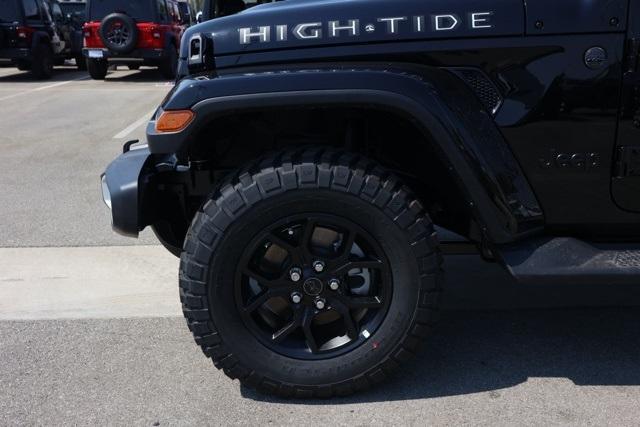 new 2025 Jeep Gladiator car, priced at $47,285