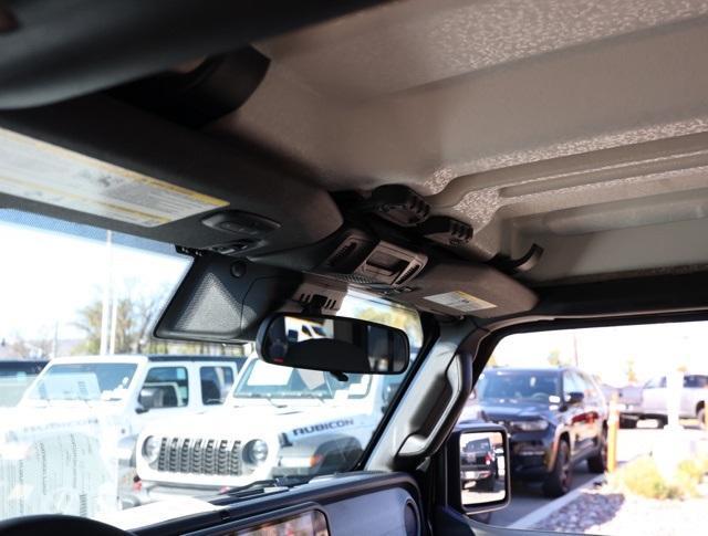 new 2025 Jeep Wrangler car, priced at $42,640