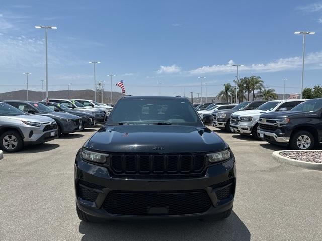 used 2024 Jeep Grand Cherokee car, priced at $33,855