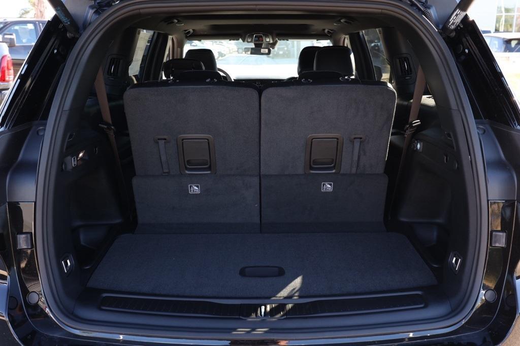 new 2025 Jeep Grand Cherokee L car, priced at $42,875