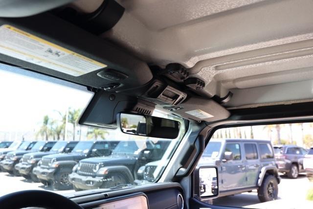 new 2025 Jeep Gladiator car, priced at $48,895