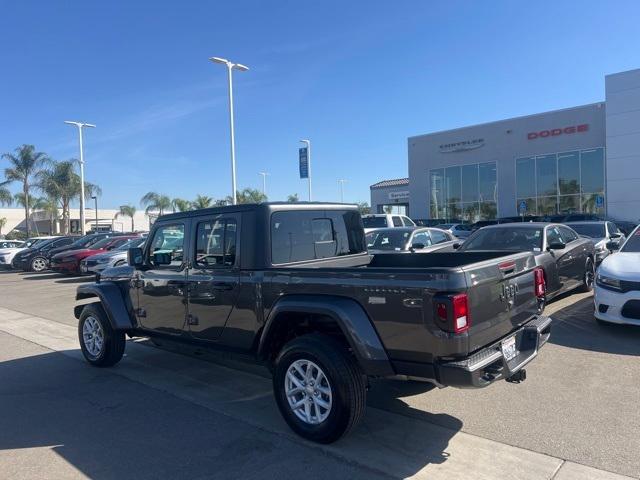 used 2023 Jeep Gladiator car, priced at $39,998