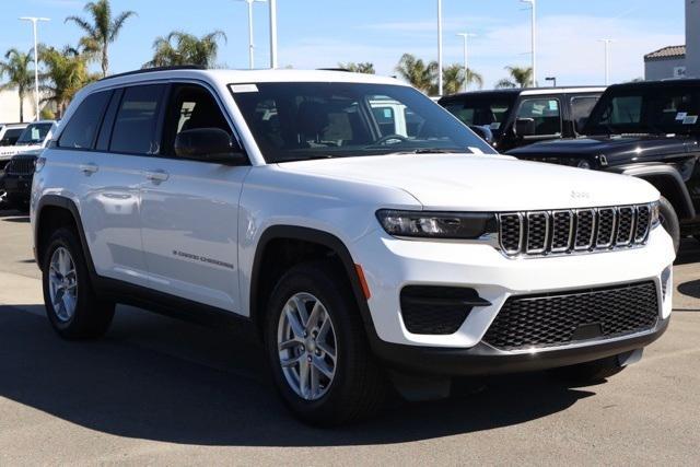 new 2025 Jeep Grand Cherokee car, priced at $37,875