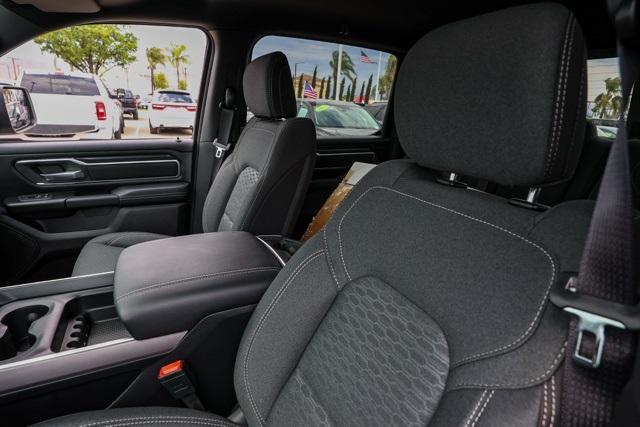 new 2025 Ram 1500 car, priced at $54,070