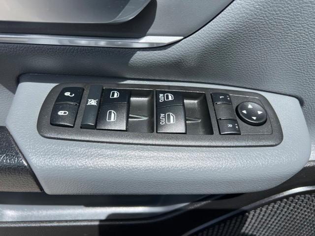 used 2022 Ram 1500 car, priced at $31,808