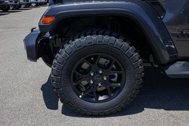 new 2025 Jeep Gladiator car, priced at $50,335