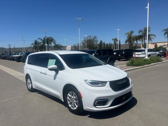 used 2023 Chrysler Pacifica car, priced at $23,120