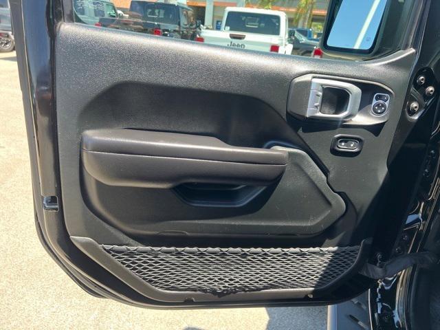 used 2021 Jeep Wrangler Unlimited car, priced at $27,822