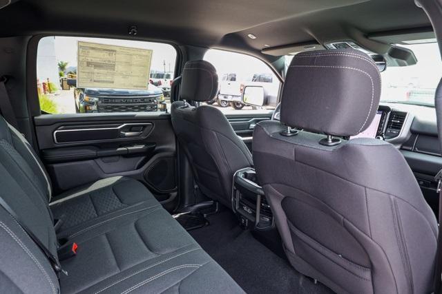 new 2025 Ram 1500 car, priced at $52,123