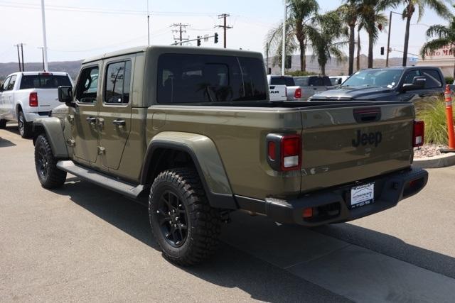 new 2025 Jeep Gladiator car, priced at $47,285
