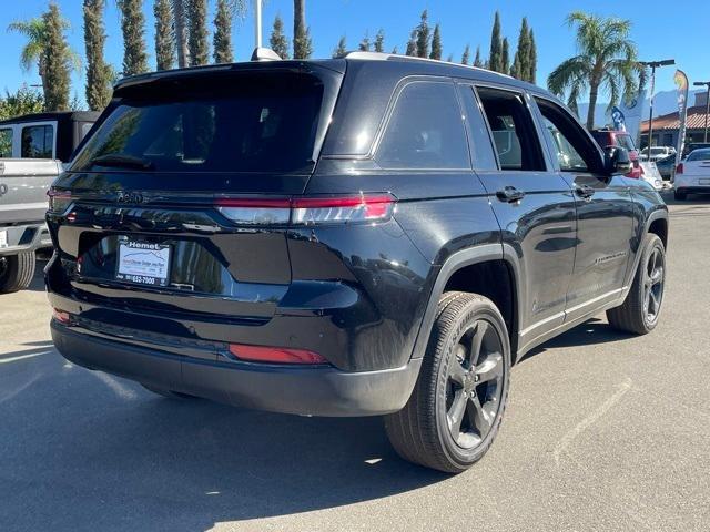 new 2025 Jeep Grand Cherokee car