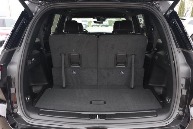 new 2025 Jeep Grand Cherokee L car, priced at $43,175