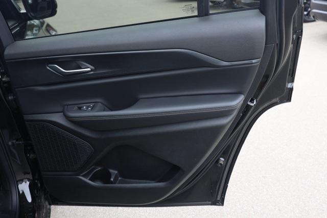 new 2025 Jeep Grand Cherokee L car, priced at $43,175