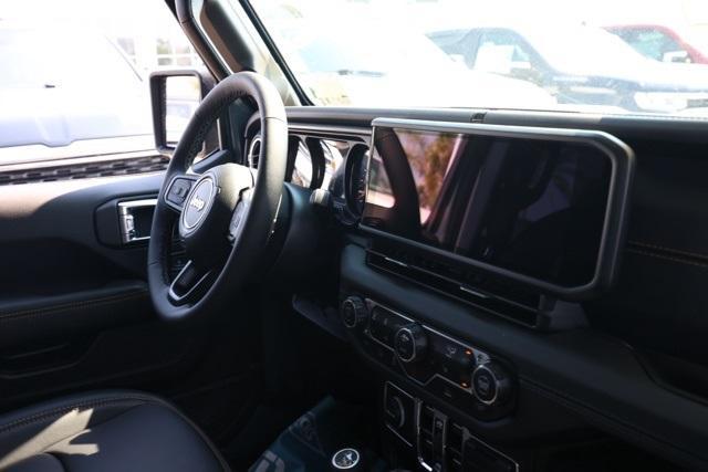 new 2025 Jeep Gladiator car, priced at $47,285