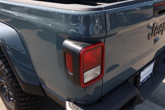 new 2025 Jeep Gladiator car, priced at $47,285