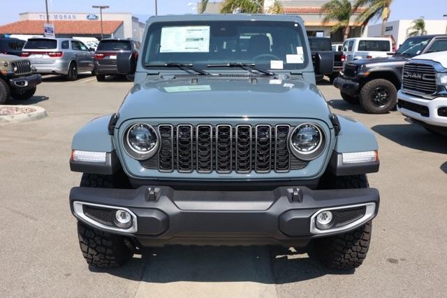 new 2025 Jeep Gladiator car, priced at $47,285