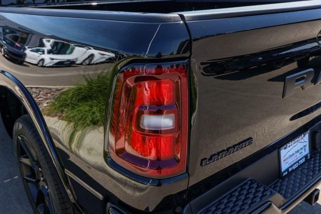 new 2025 Ram 1500 car, priced at $69,671