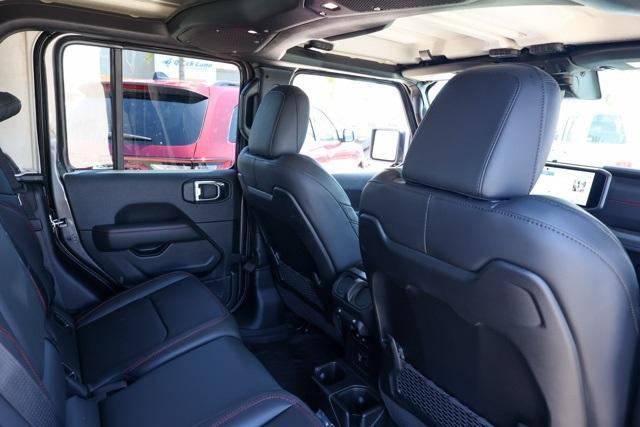 new 2025 Jeep Gladiator car, priced at $60,035