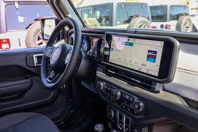 new 2025 Jeep Wrangler car, priced at $43,520