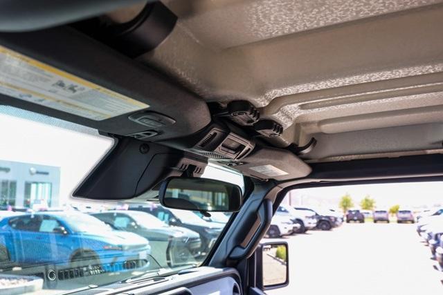 new 2025 Jeep Wrangler car, priced at $43,520