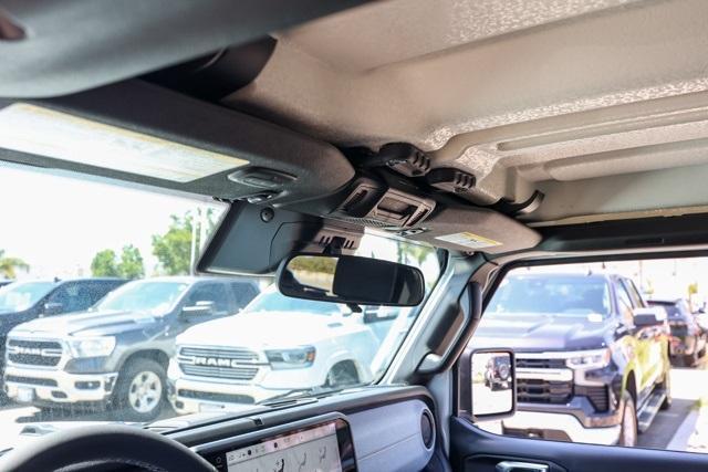 new 2025 Jeep Wrangler car, priced at $46,982