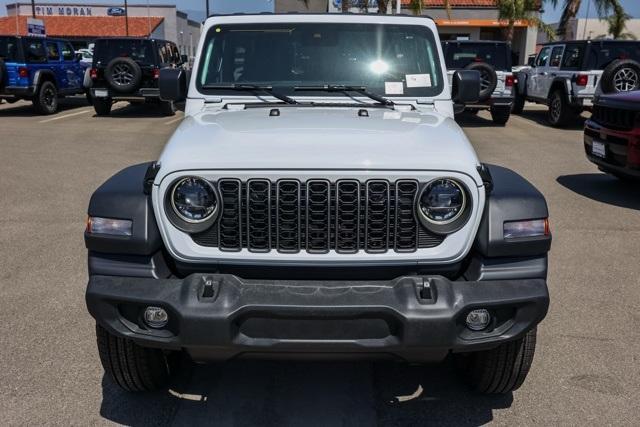 new 2025 Jeep Wrangler car, priced at $46,982