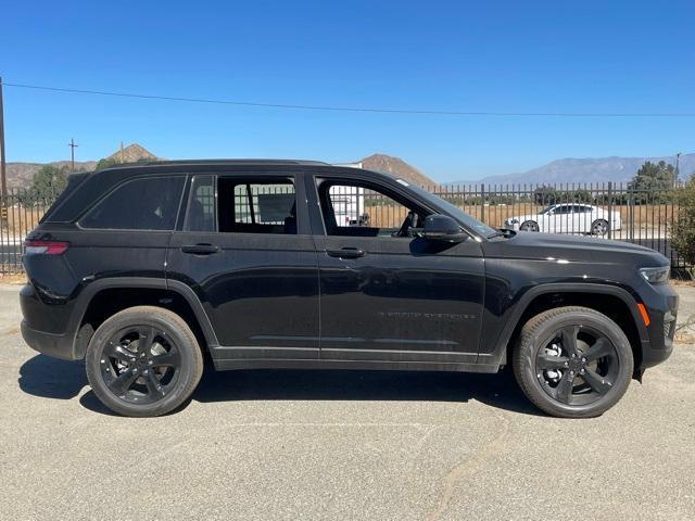 new 2025 Jeep Grand Cherokee car