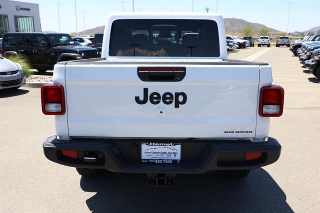 new 2025 Jeep Gladiator car, priced at $48,895