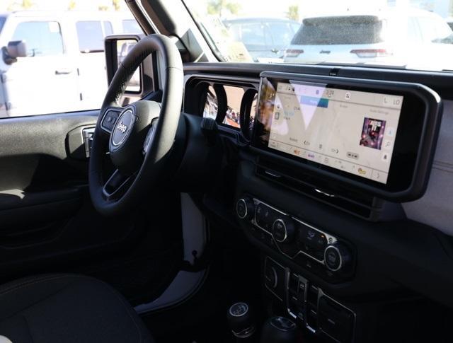 new 2025 Jeep Wrangler car, priced at $44,191