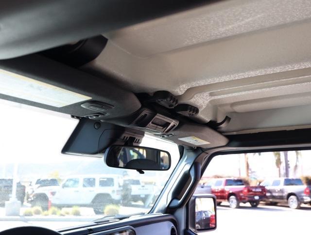 new 2025 Jeep Wrangler car, priced at $44,191